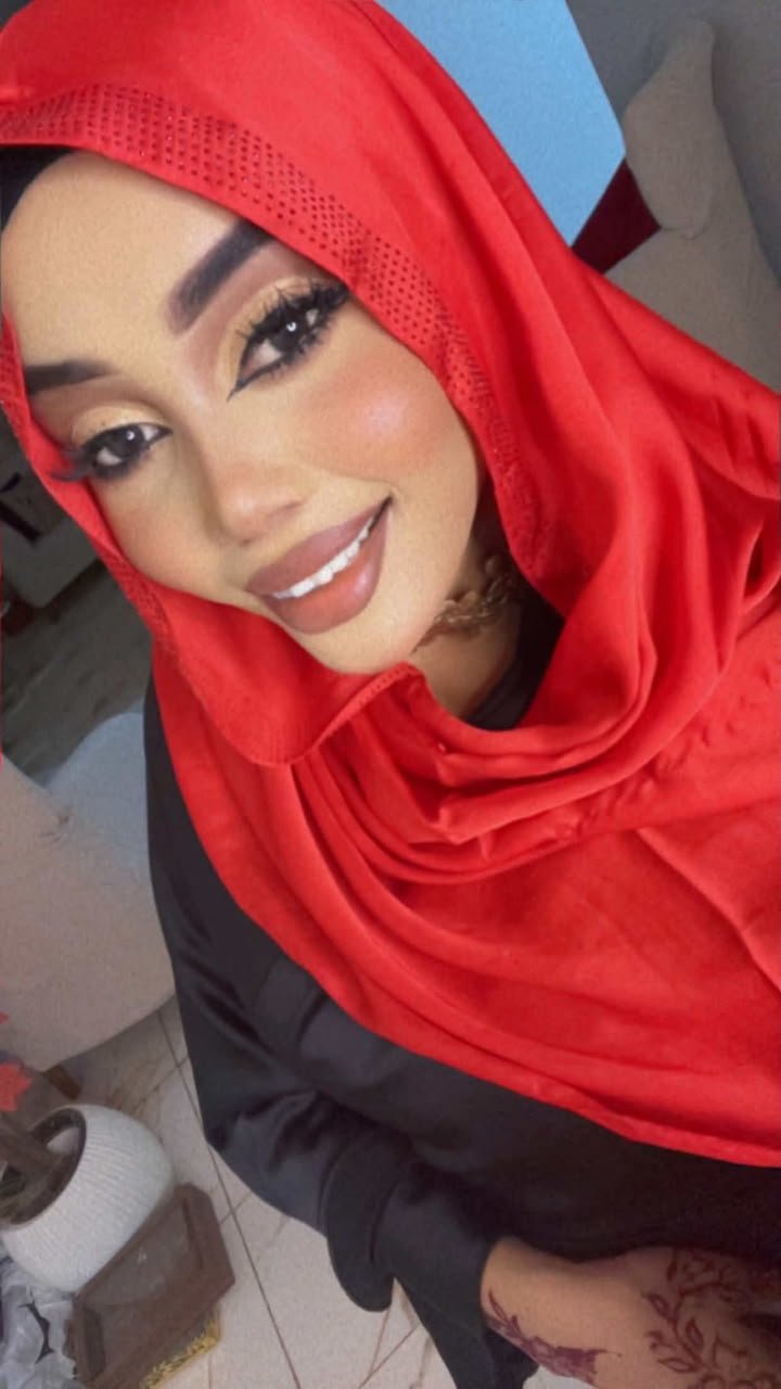 ميكب سهرة أحمر - أمر نعمان